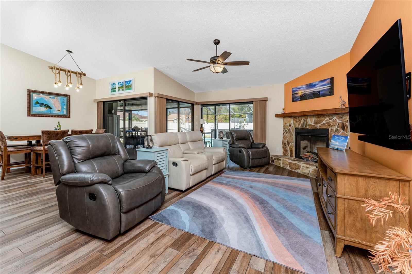 9340 SAINT CATHERINE AVE