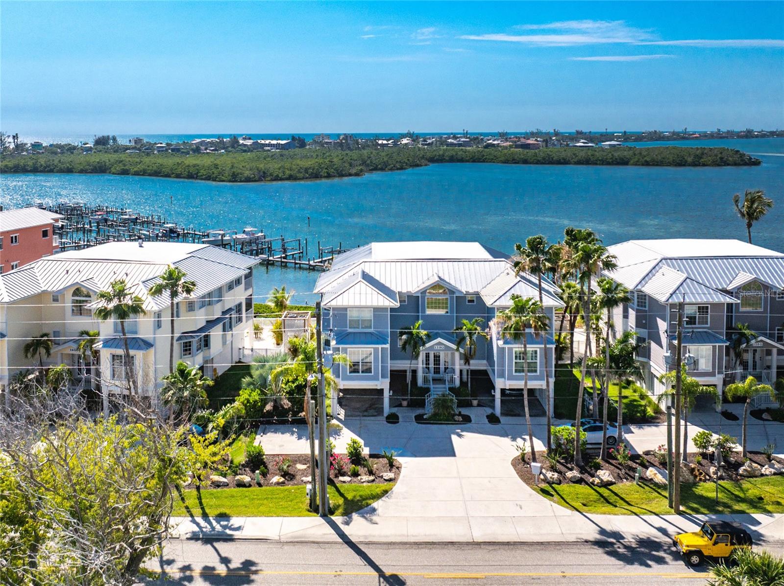 1390 BEACH RD #1