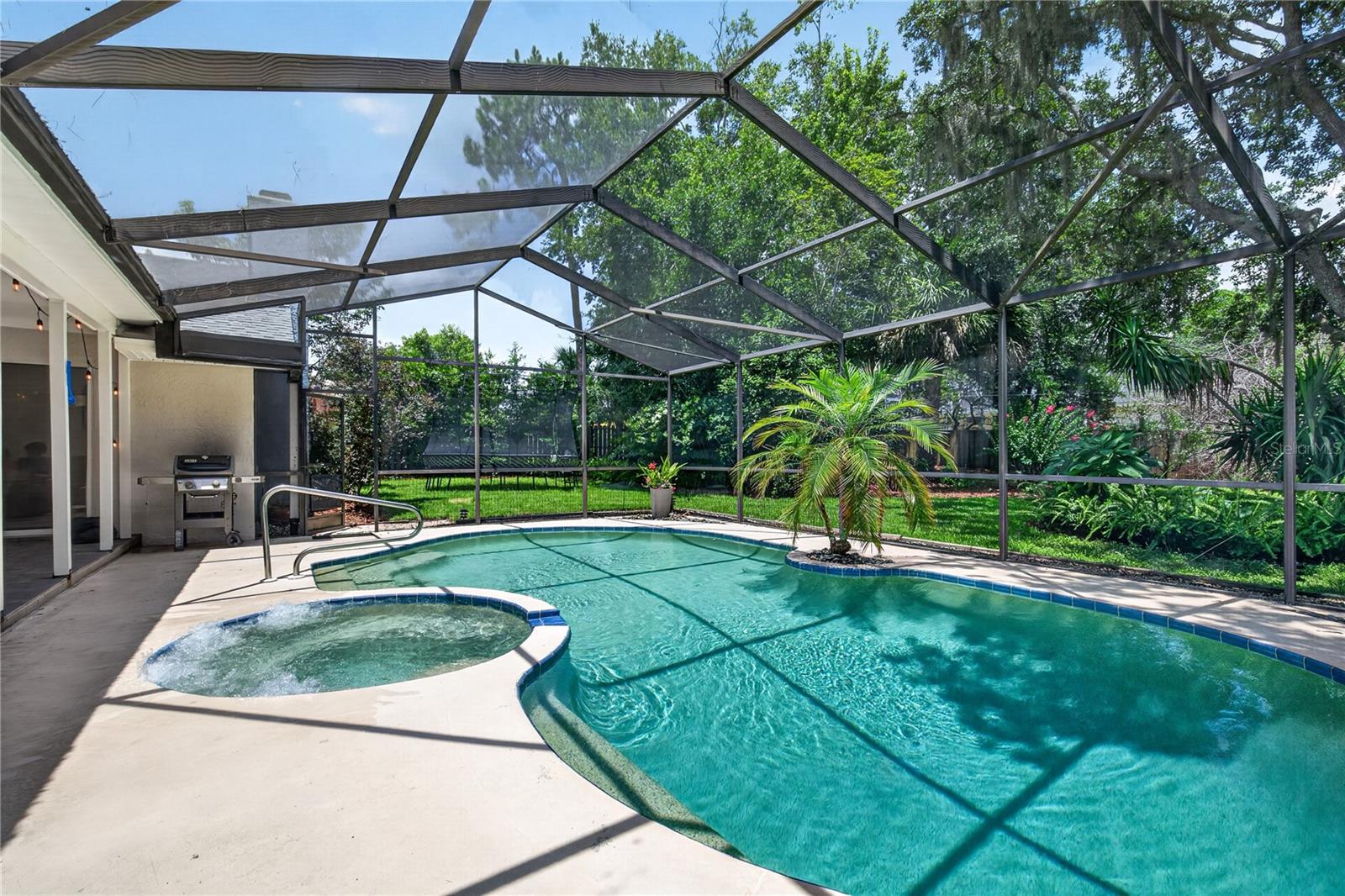 4063 LAKE MIRA DR