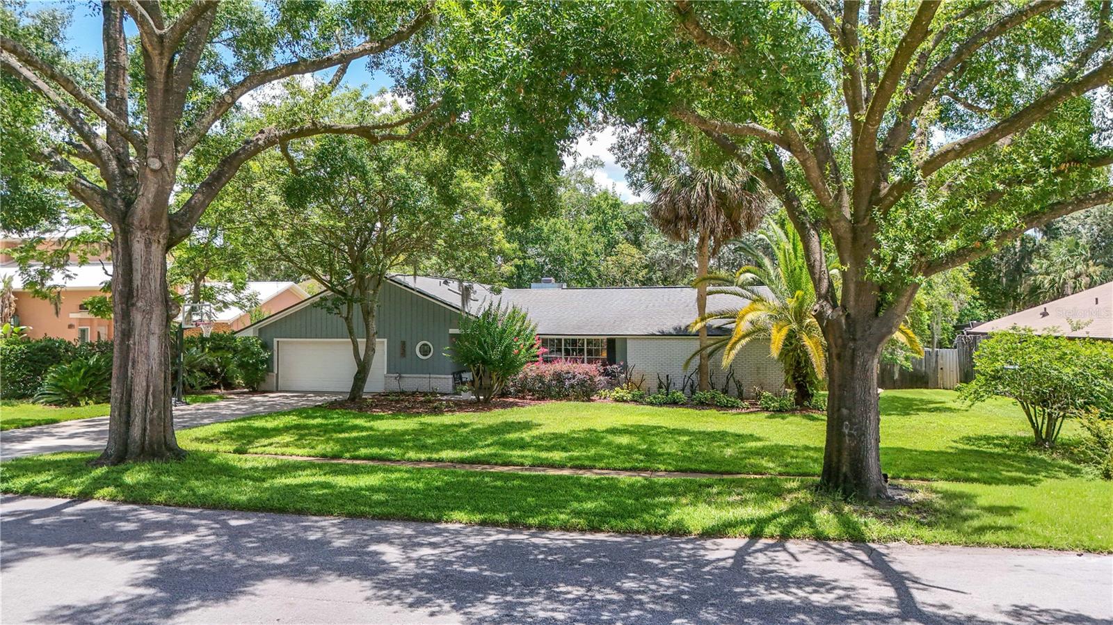 4063 LAKE MIRA DR