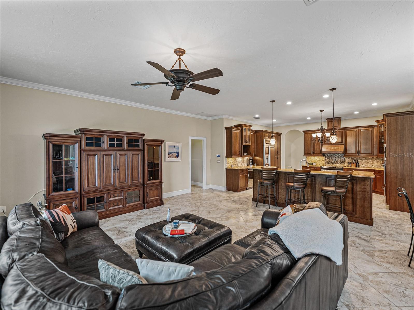 2977 WILDERNESS BLVD E