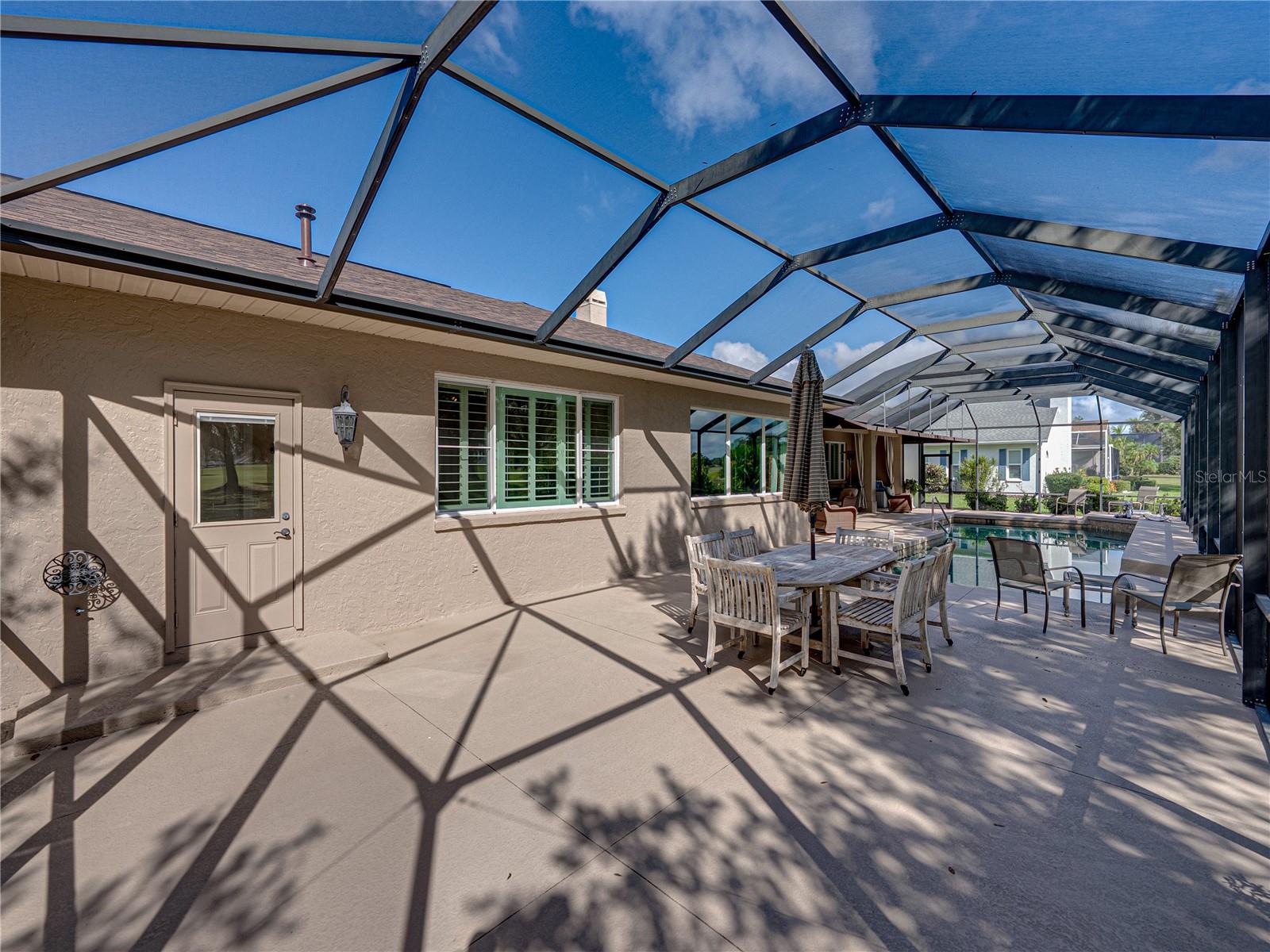 2977 WILDERNESS BLVD E