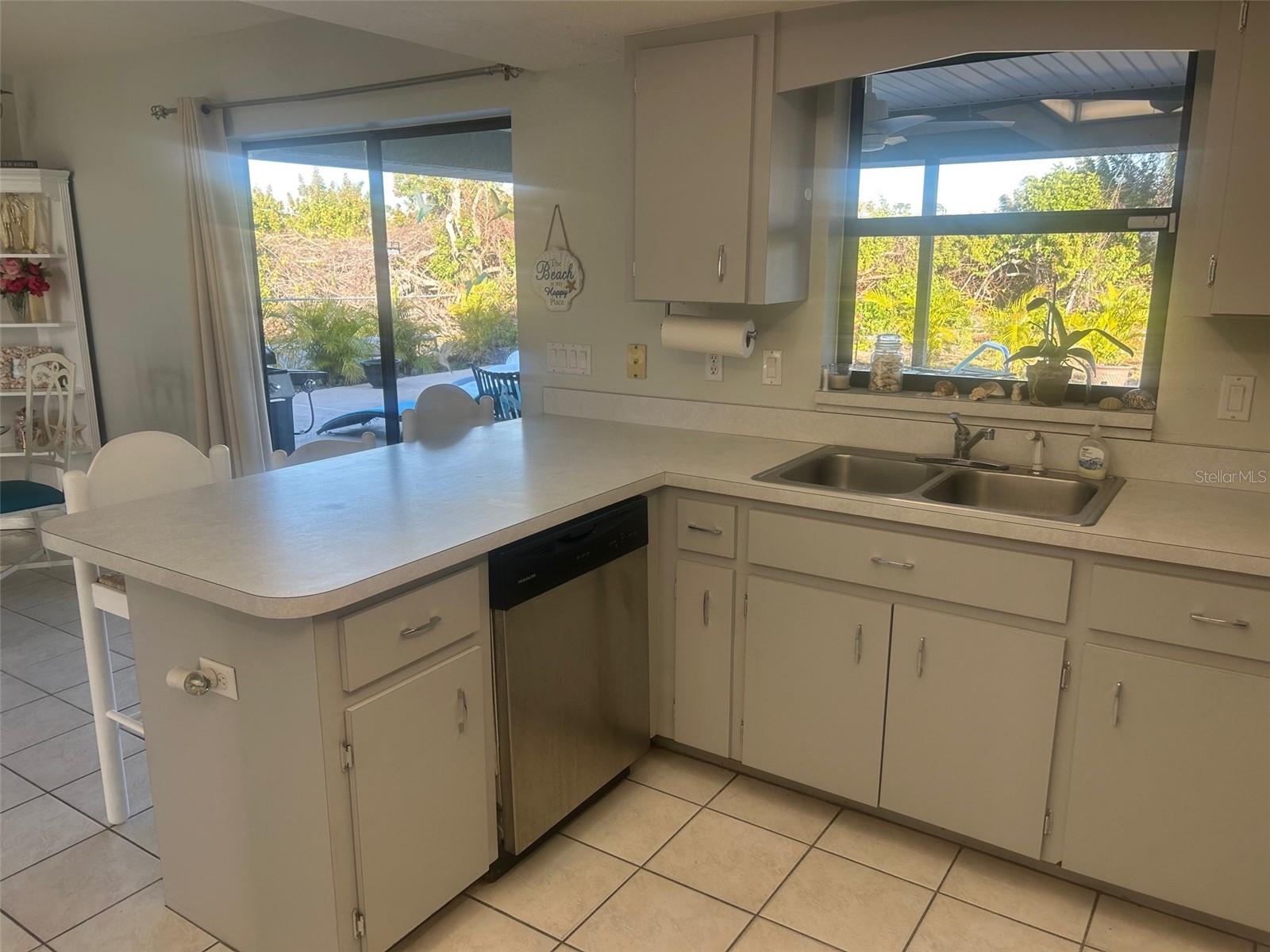 11060 OCEANSPRAY BLVD