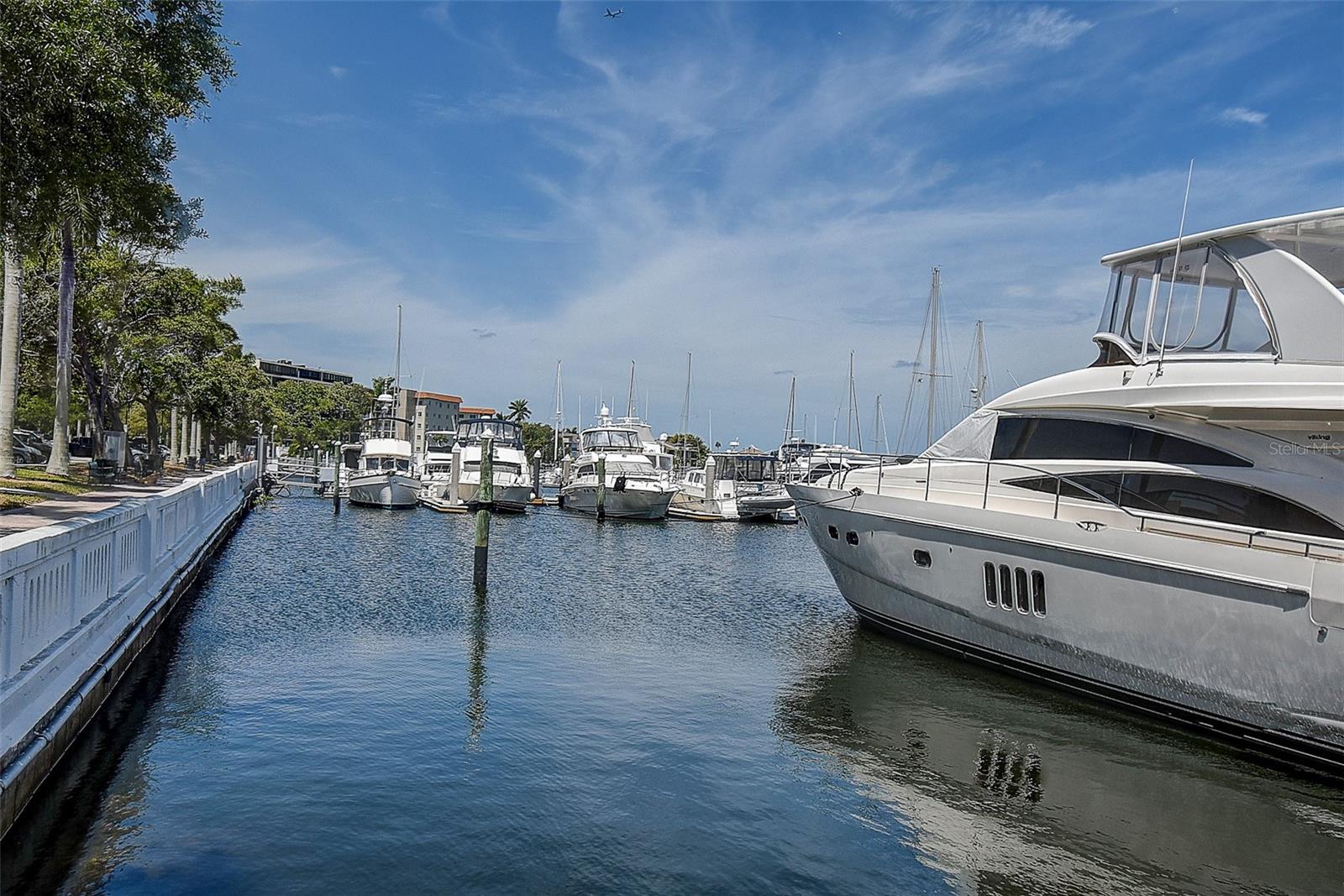 401 32ND STREET WEST