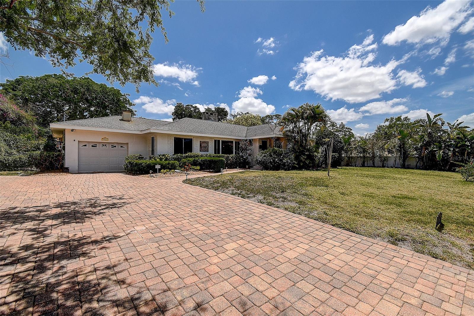 401 32ND STREET WEST