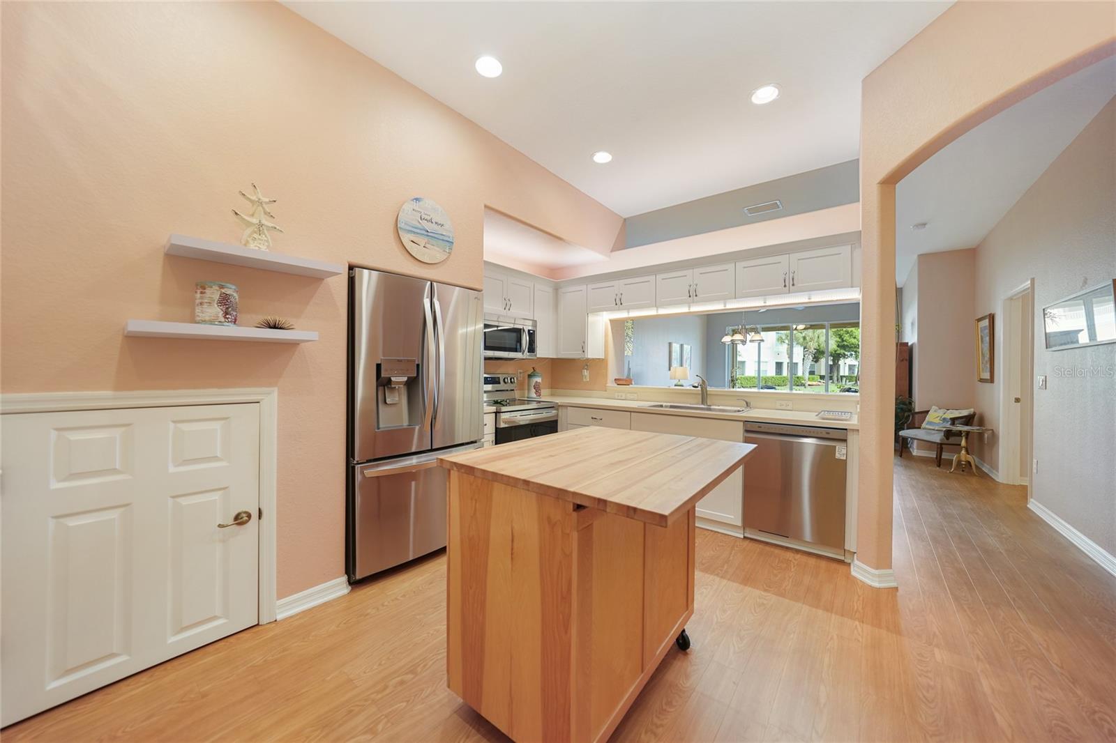 1204 TRIANO CIR #1204