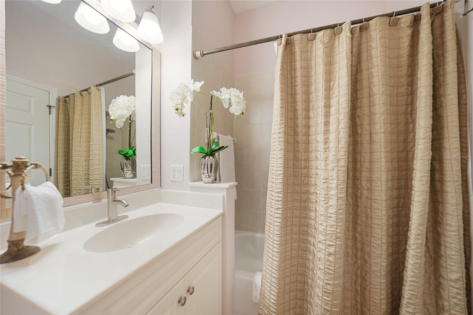 1204 TRIANO CIR #1204