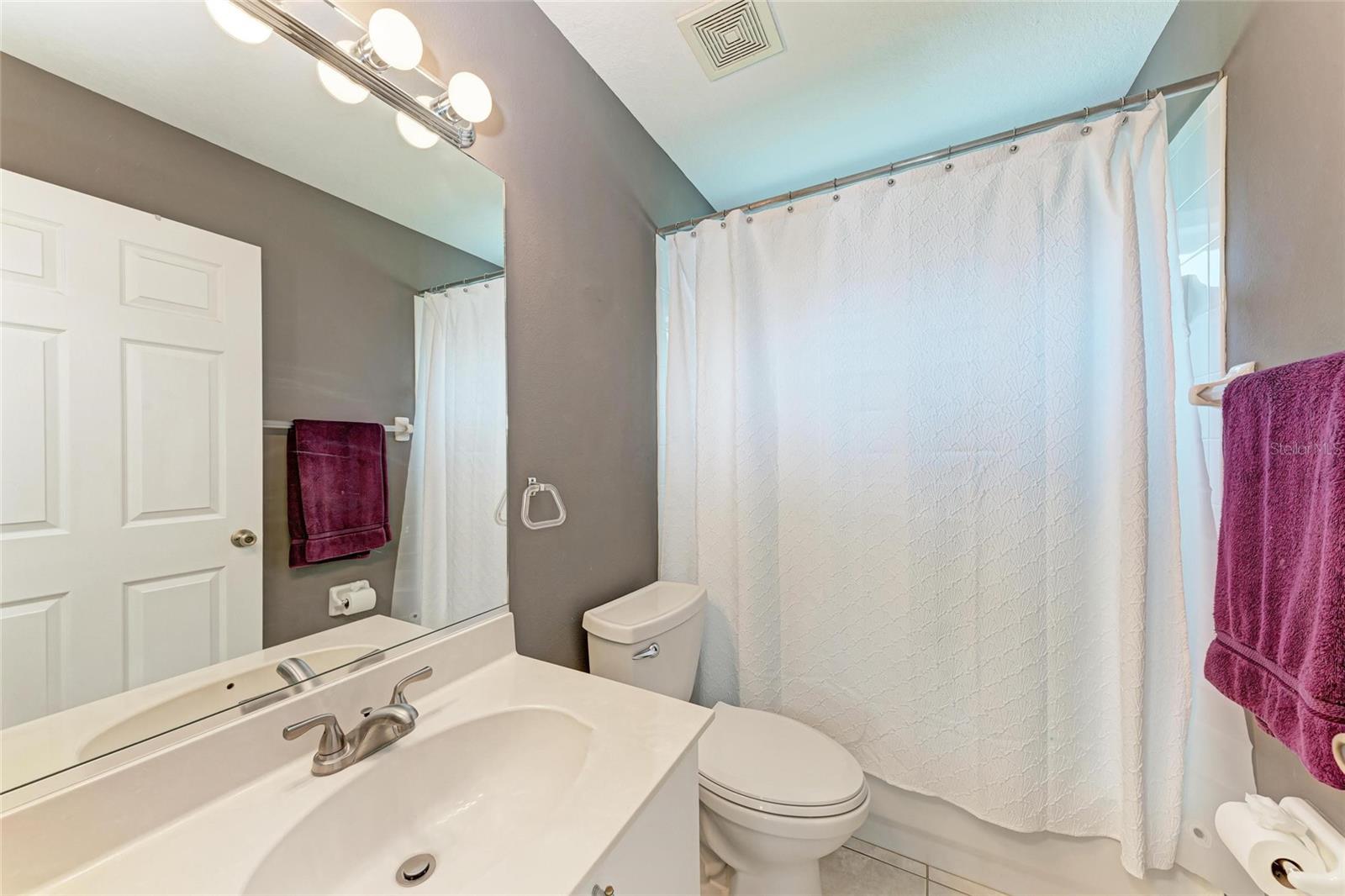 5766 STONE POINTE DR