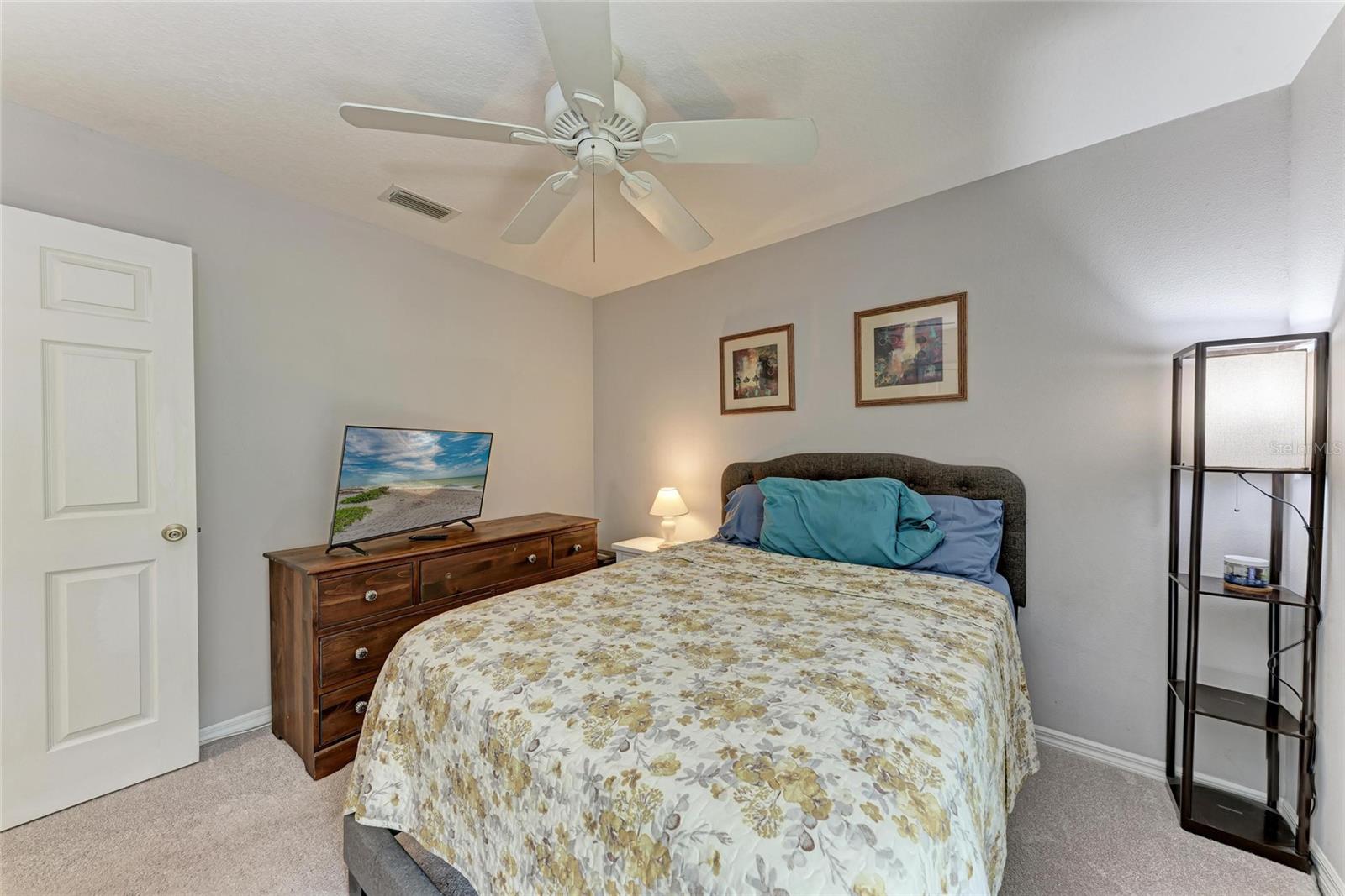 5766 STONE POINTE DR