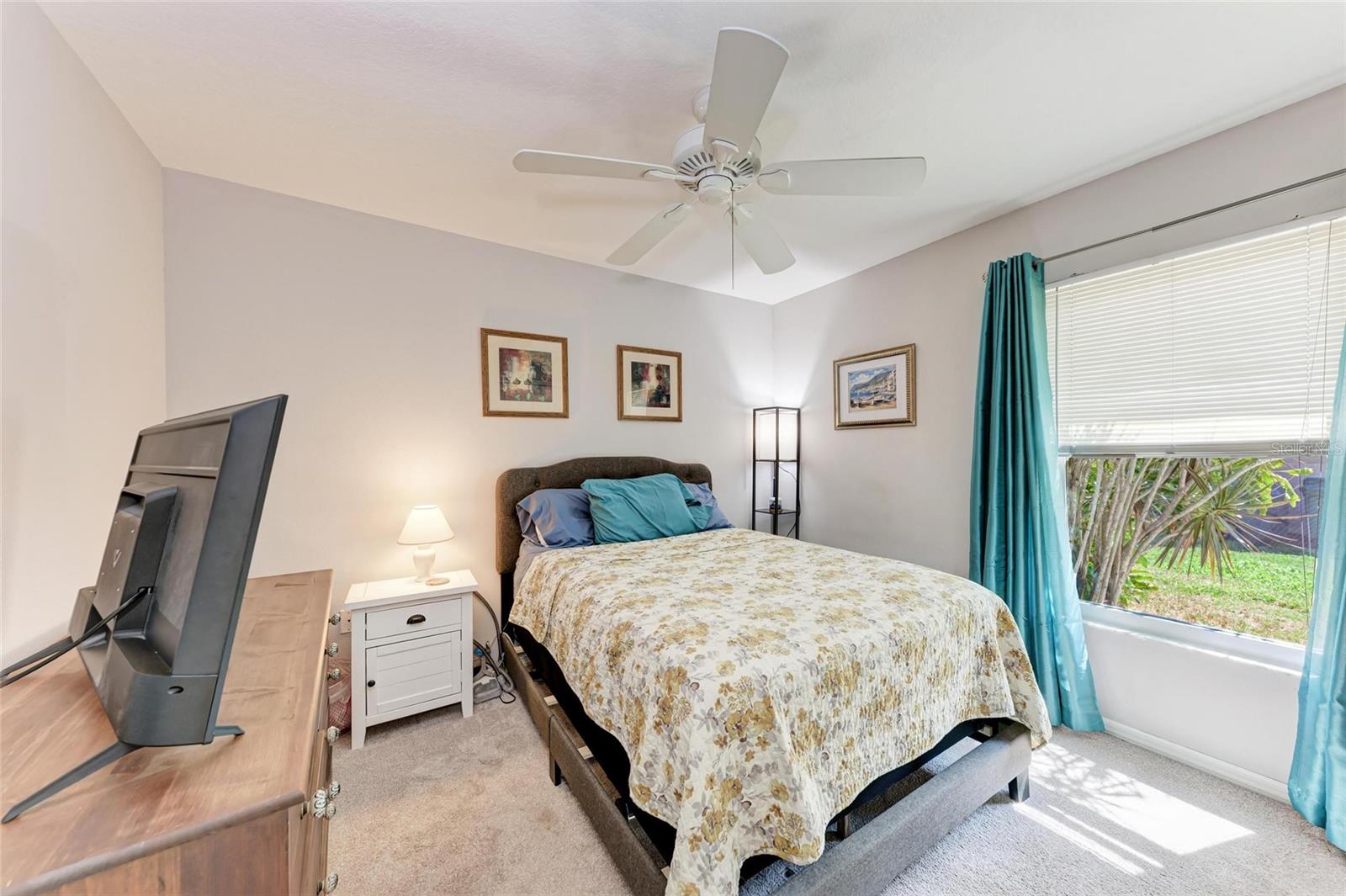 5766 STONE POINTE DR