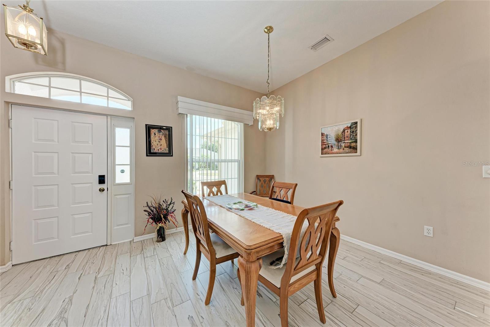 5766 STONE POINTE DR