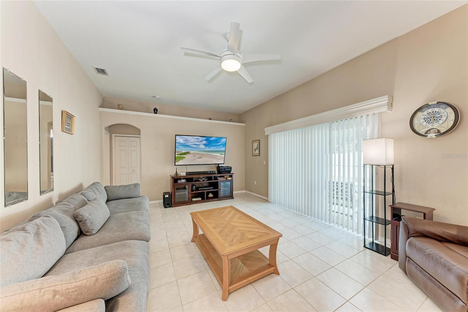 5766 STONE POINTE DR