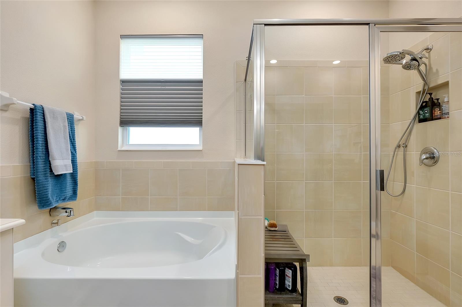 5222 GRANITE DUST PL