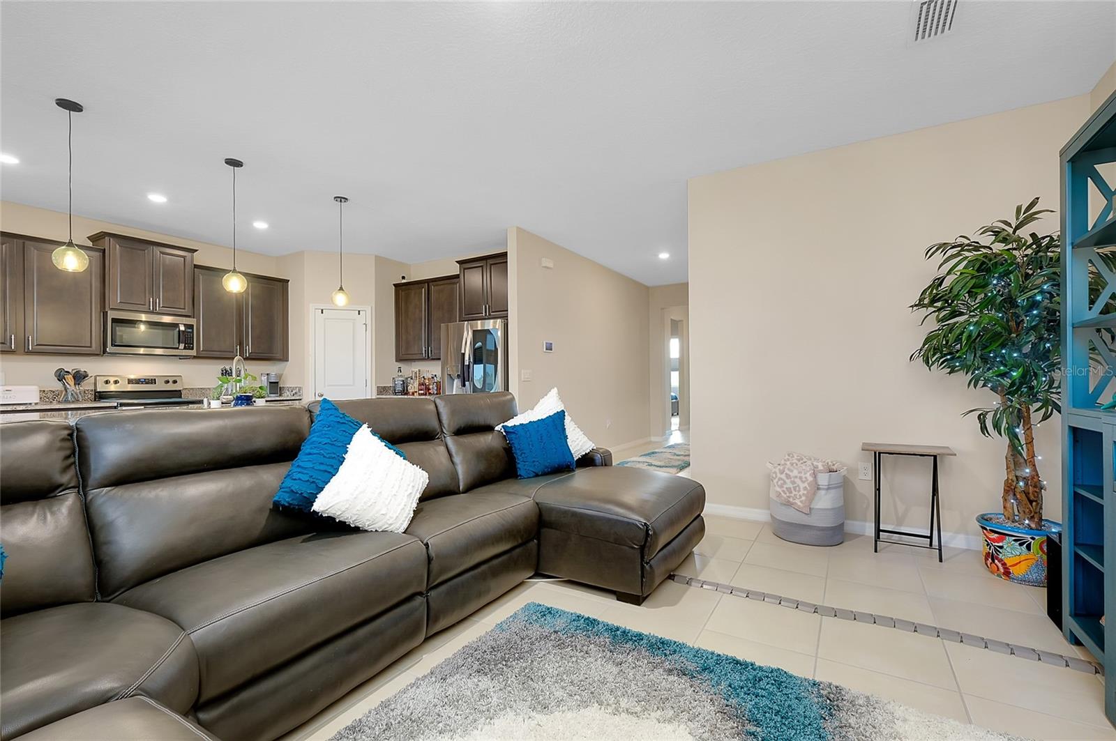 5222 GRANITE DUST PL