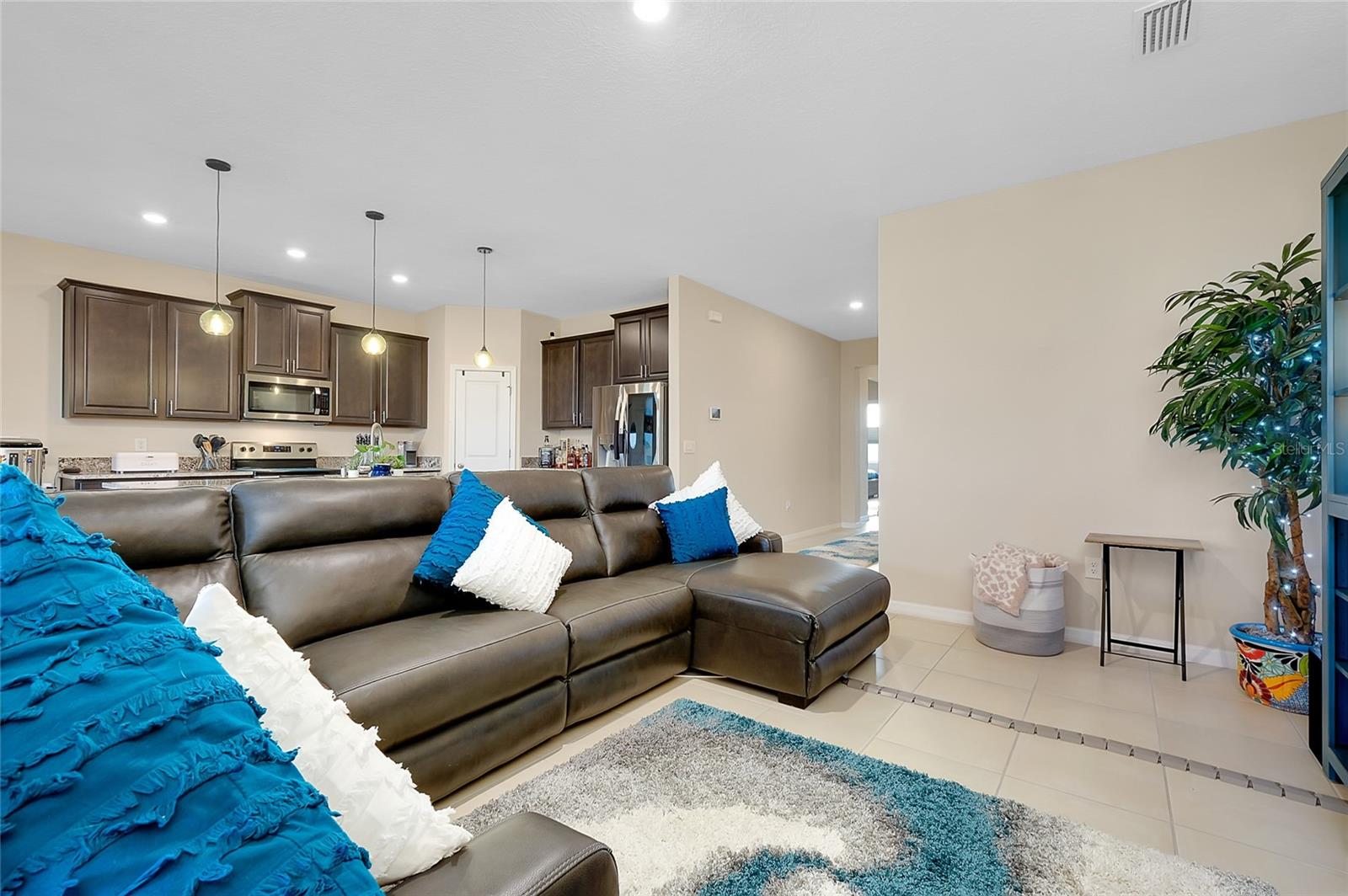 5222 GRANITE DUST PL