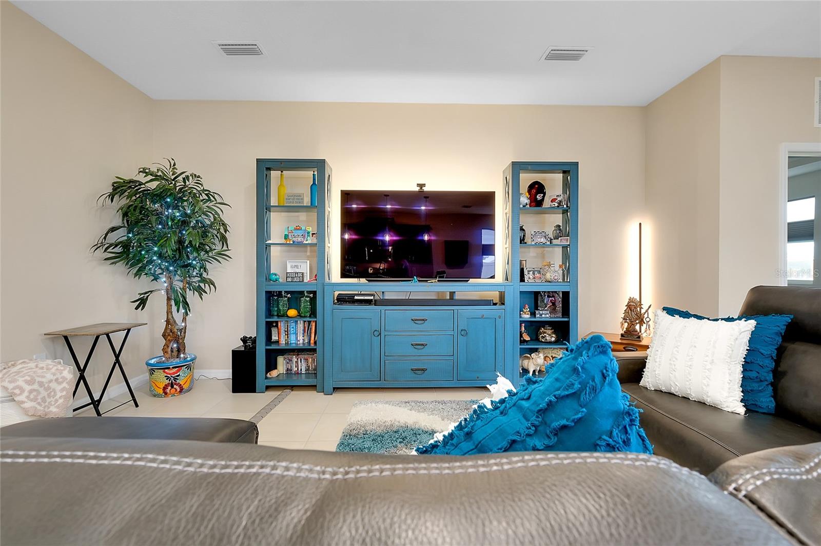 5222 GRANITE DUST PL