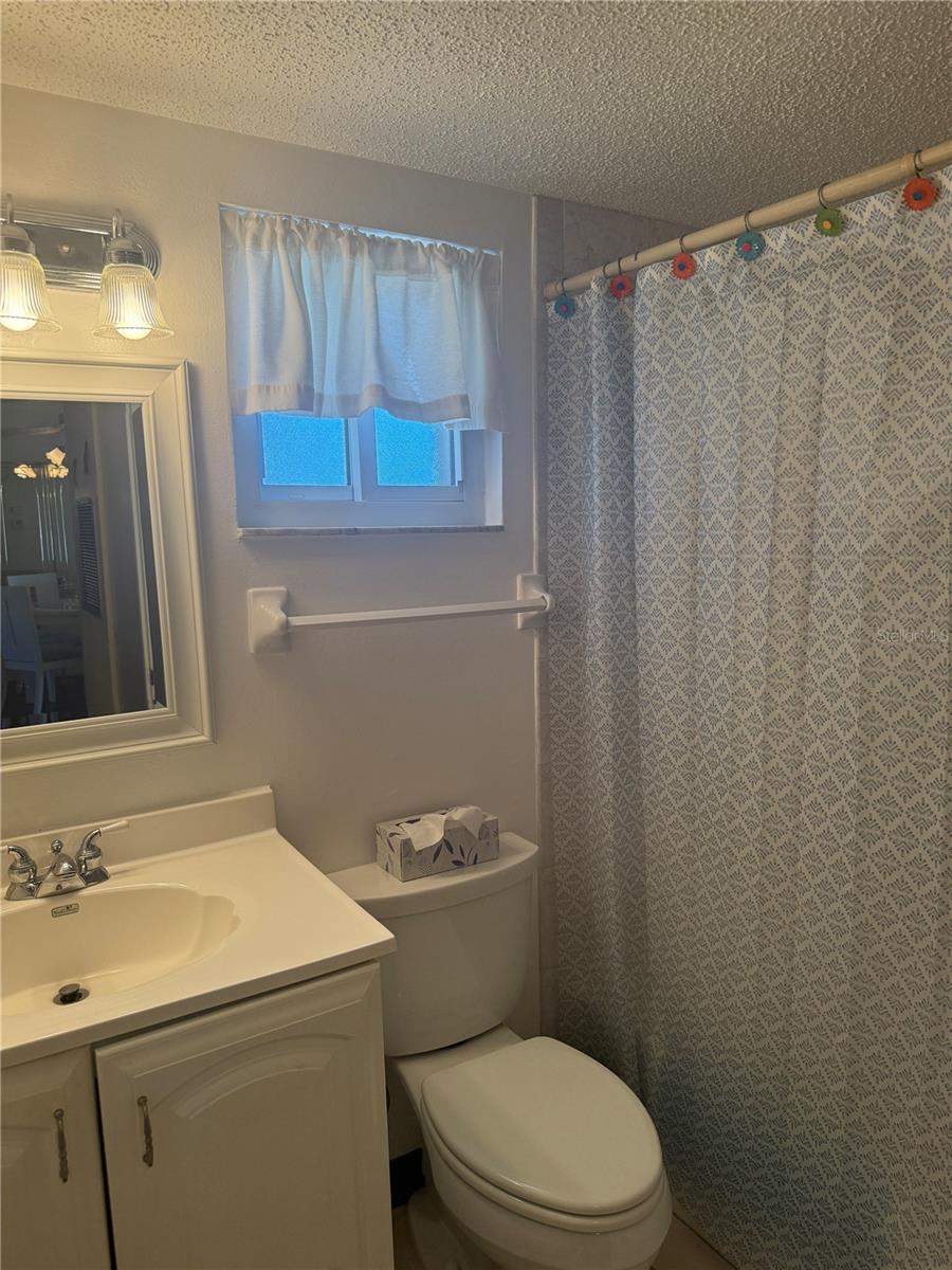 3697 LAKE BAYSHORE DR #H-109