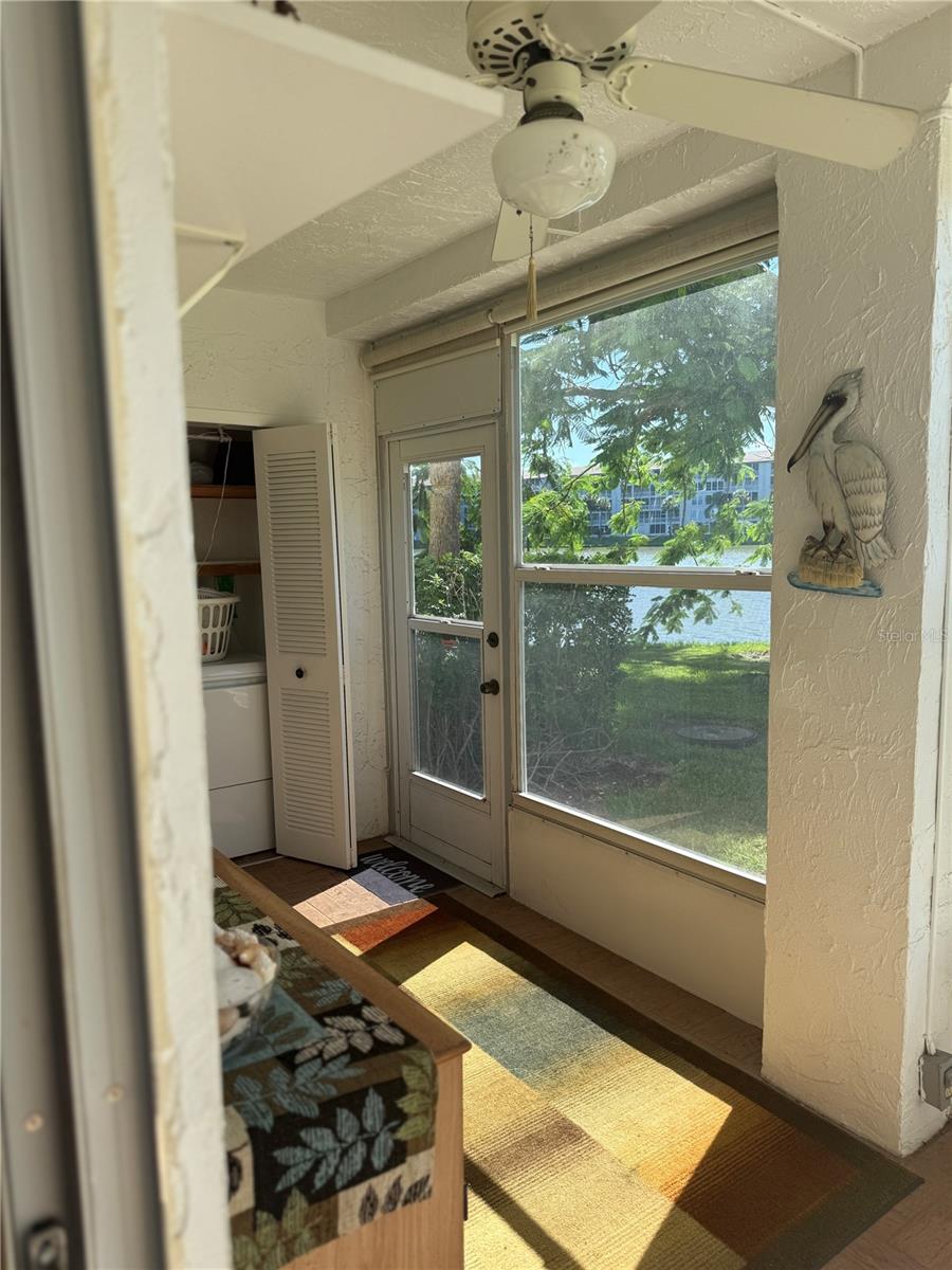 3697 LAKE BAYSHORE DR #H-109