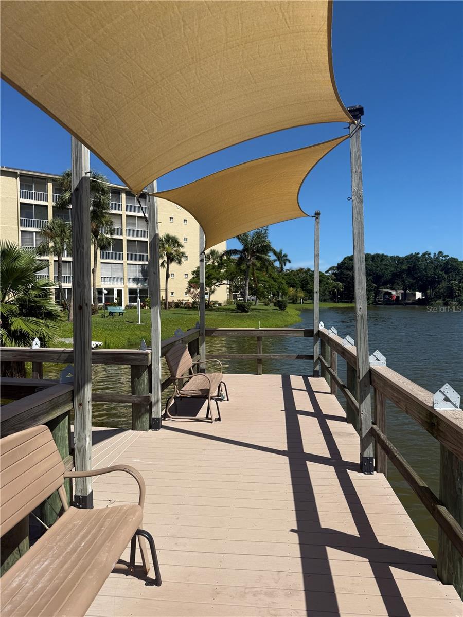 3697 LAKE BAYSHORE DR #H-109