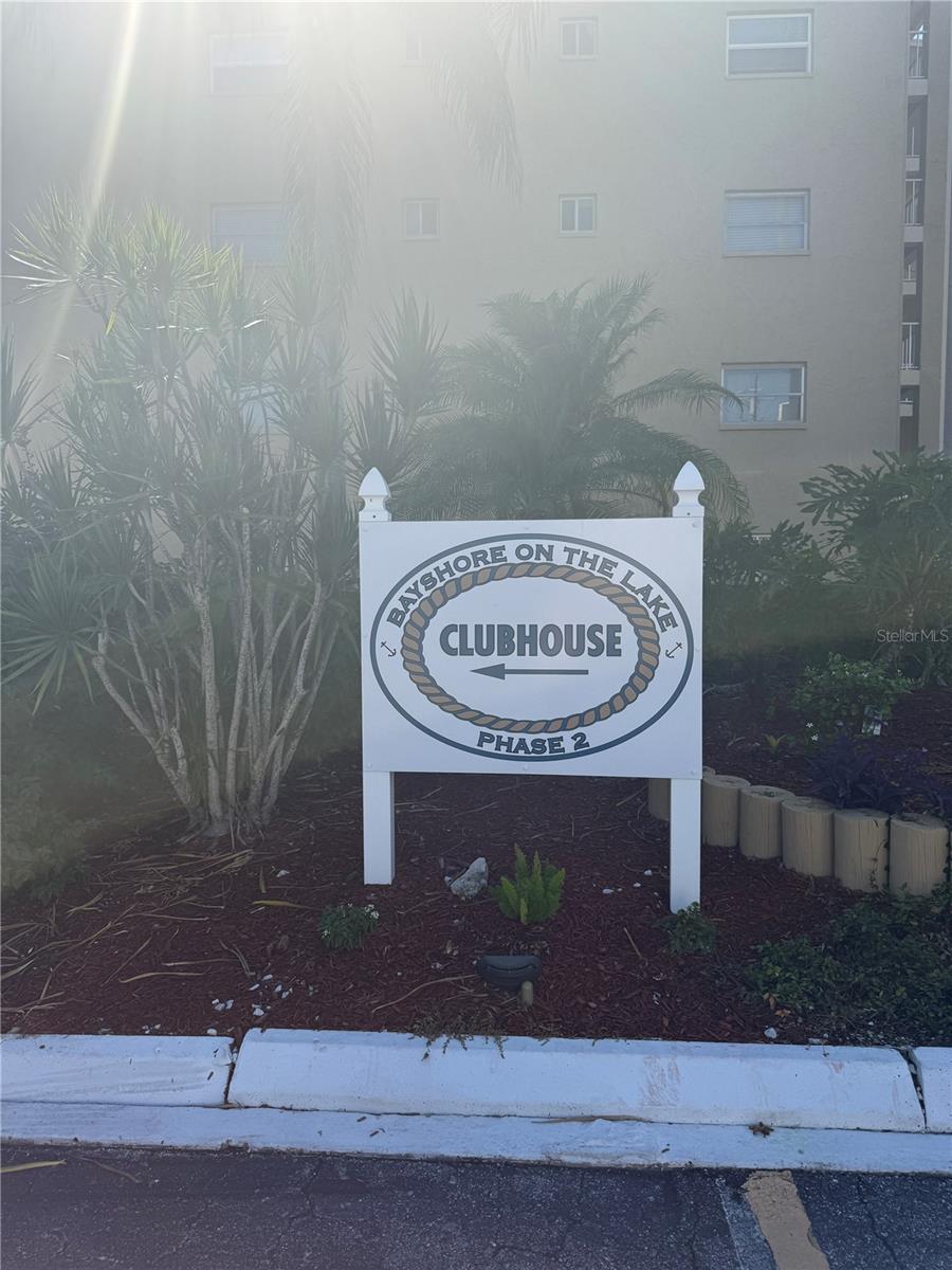 3697 LAKE BAYSHORE DR #H-109