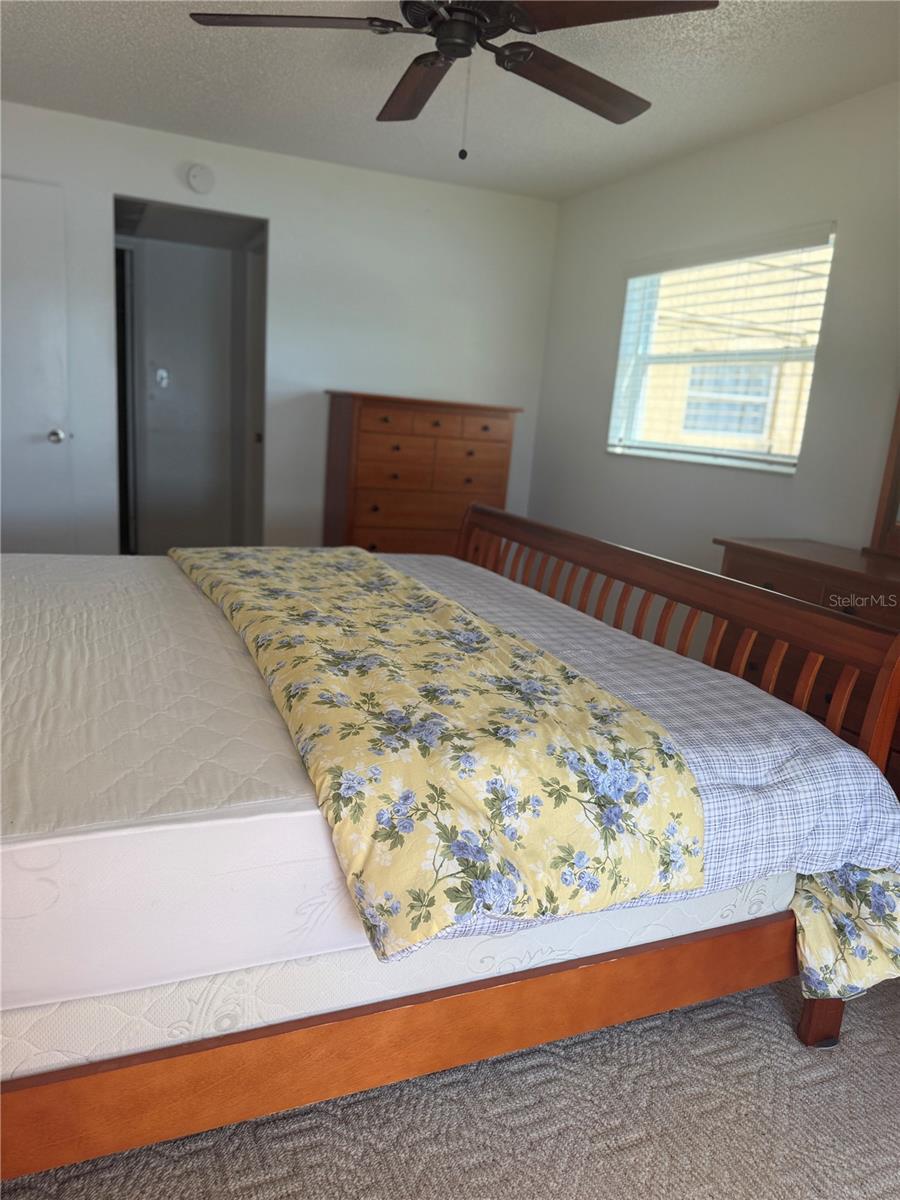 3697 LAKE BAYSHORE DR #H-109