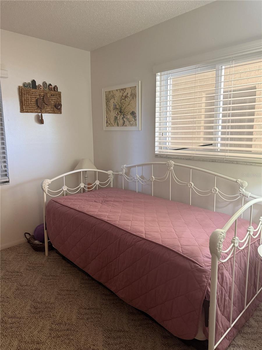 3697 LAKE BAYSHORE DR #H-109