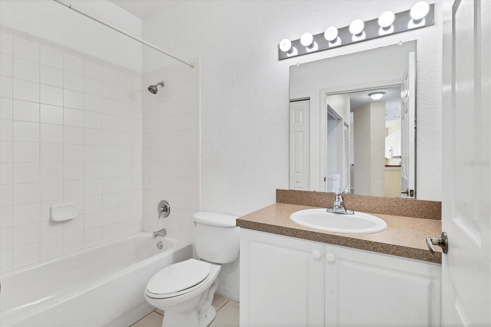 3921 MEDITERRANEA CIR #212