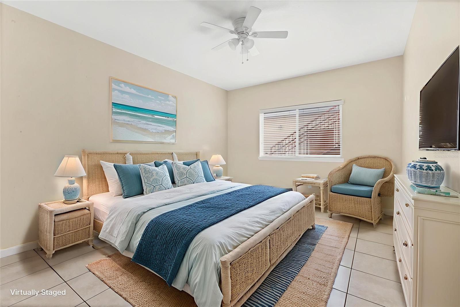 3921 MEDITERRANEA CIR #212