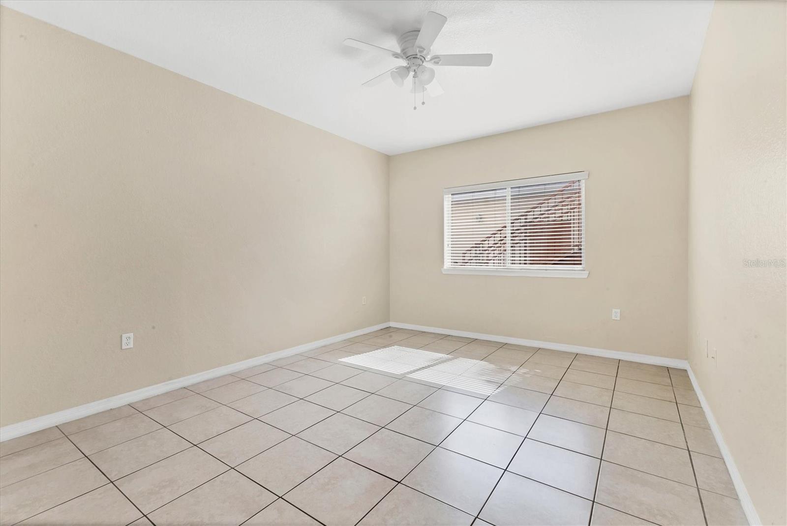 3921 MEDITERRANEA CIR #212