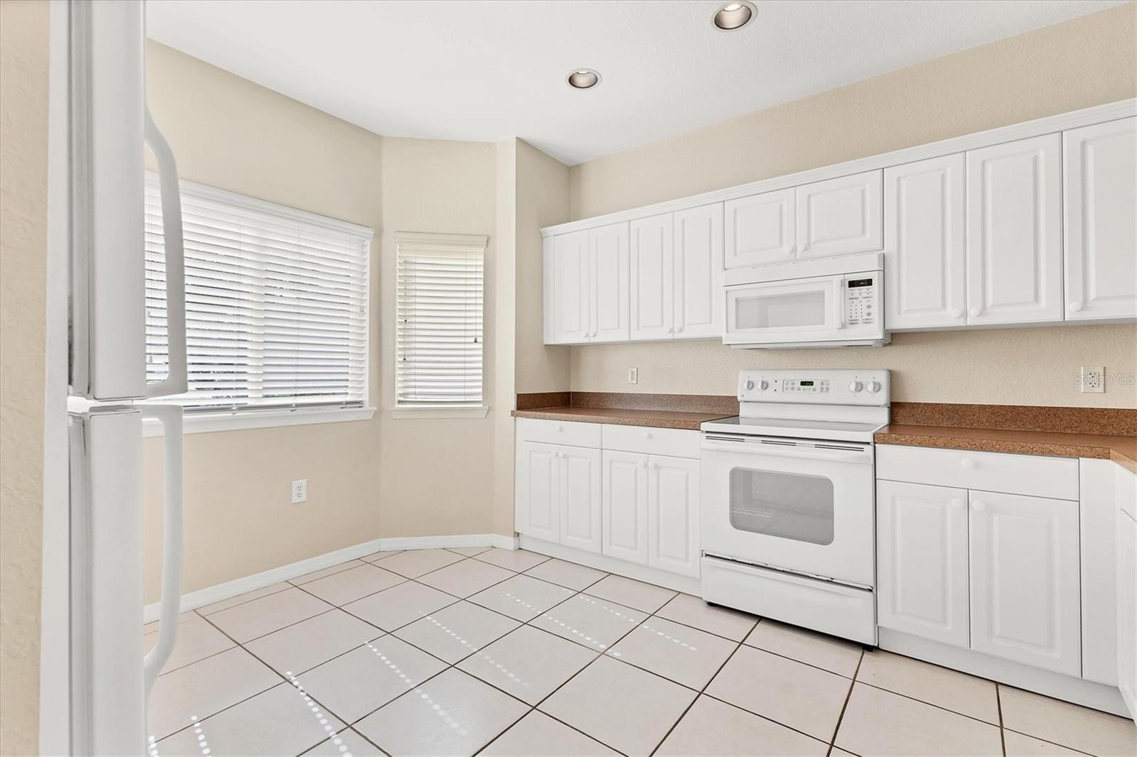 3921 MEDITERRANEA CIR #212