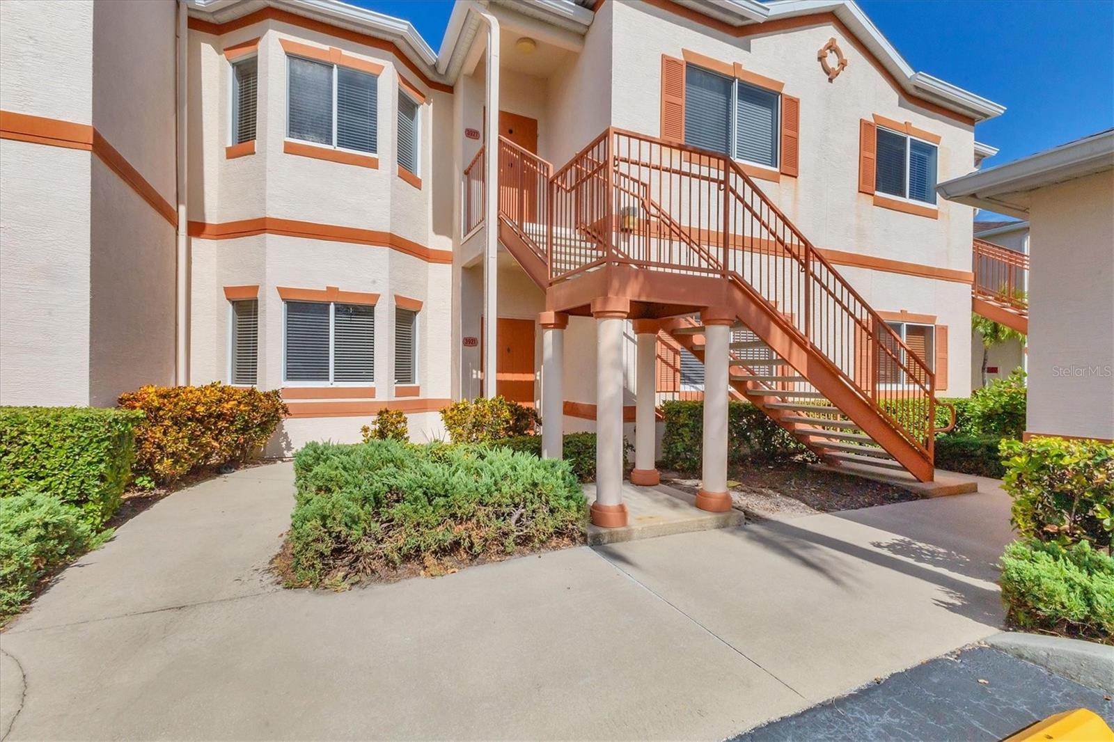 3921 MEDITERRANEA CIR #212