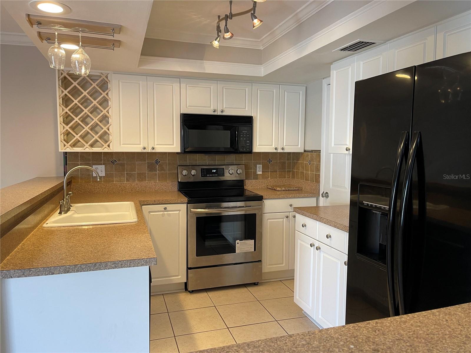 6860 WHITMAN CT #32B