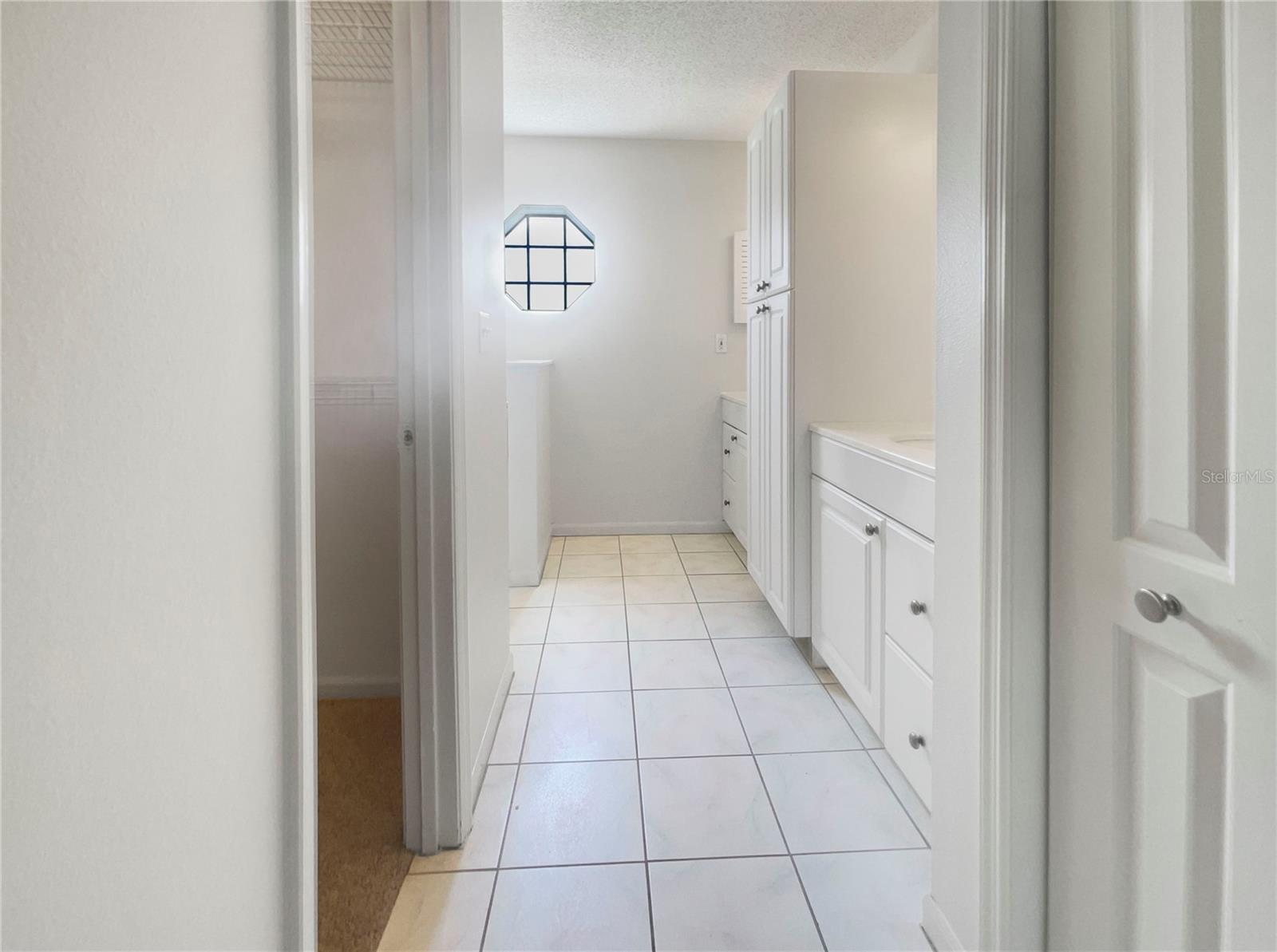 5731 FORESTER OAK CT