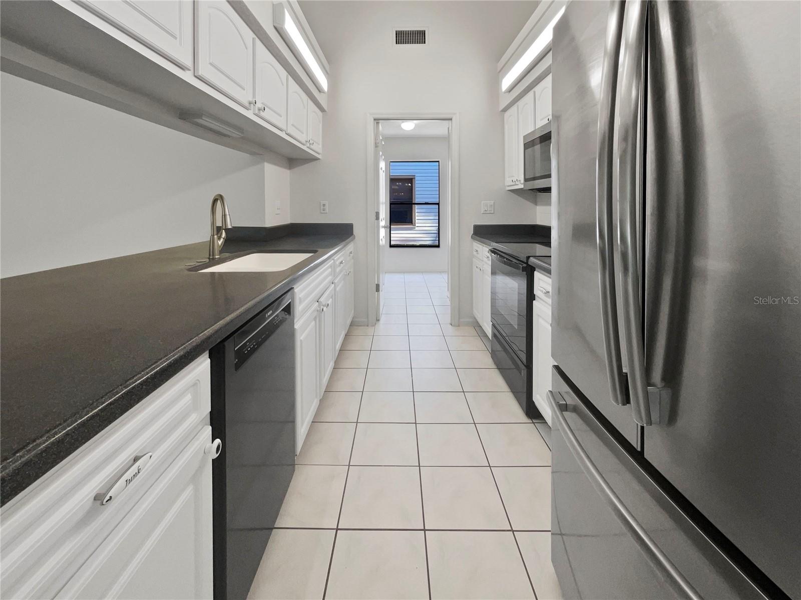 5731 FORESTER OAK CT