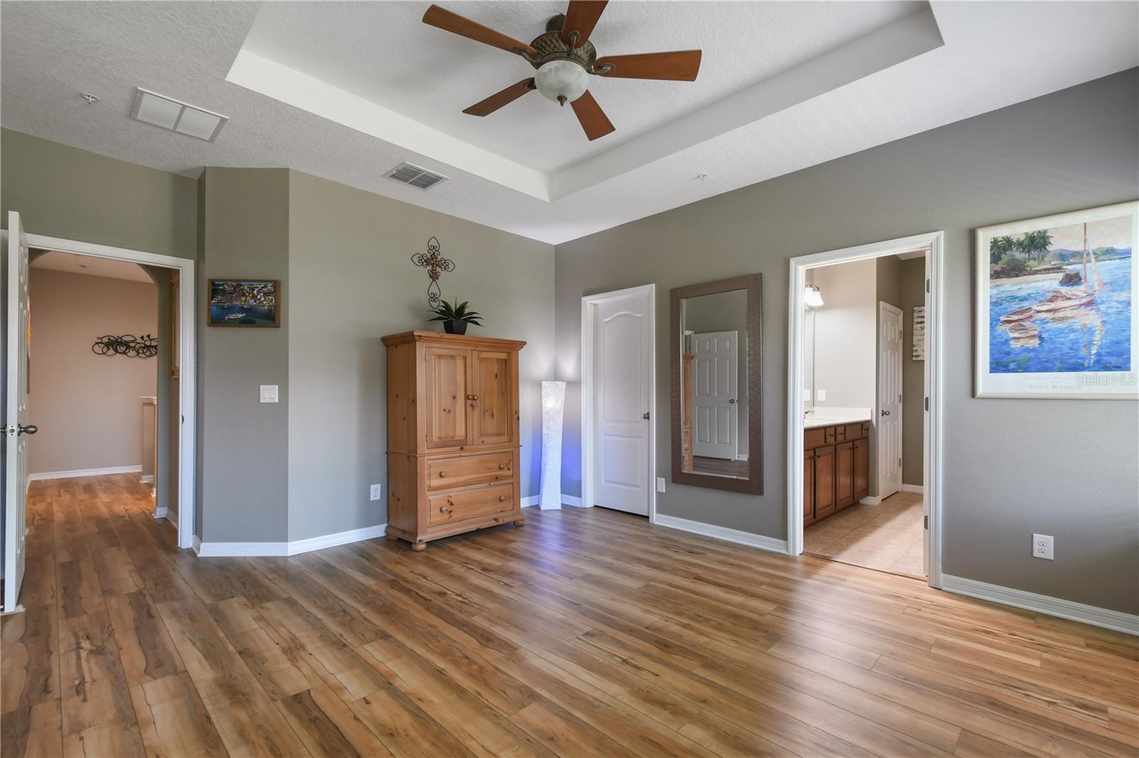 814 WALKERS GROVE LN