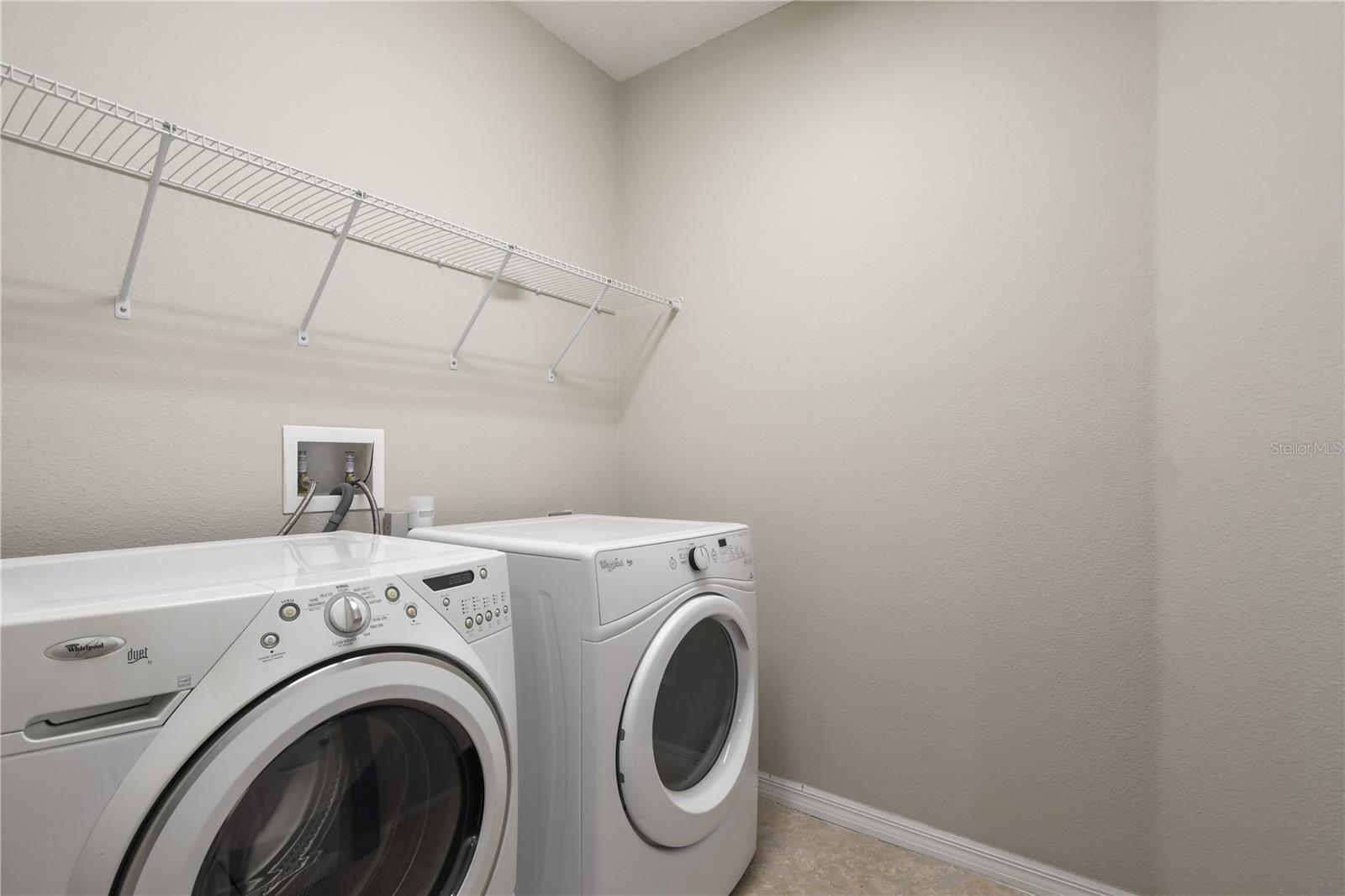 814 WALKERS GROVE LN