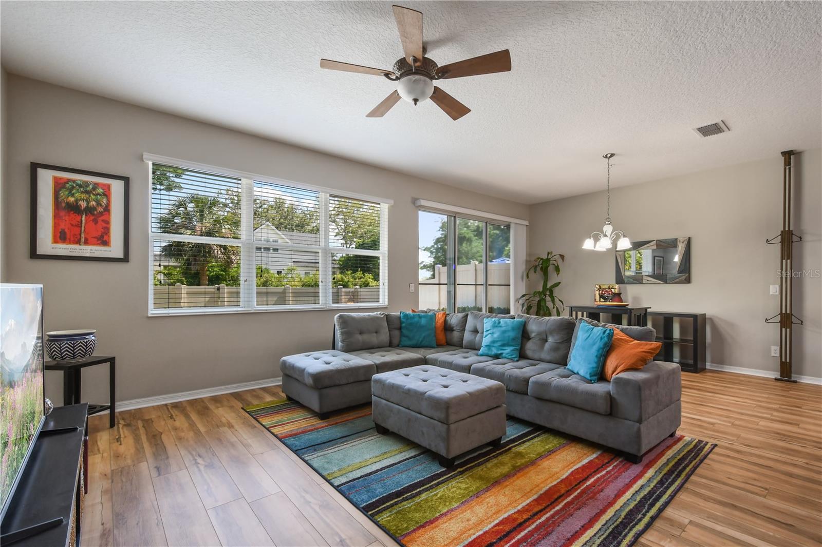 814 WALKERS GROVE LN