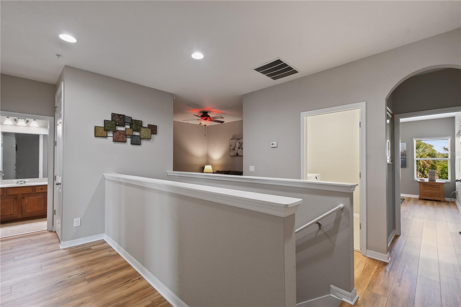 814 WALKERS GROVE LN