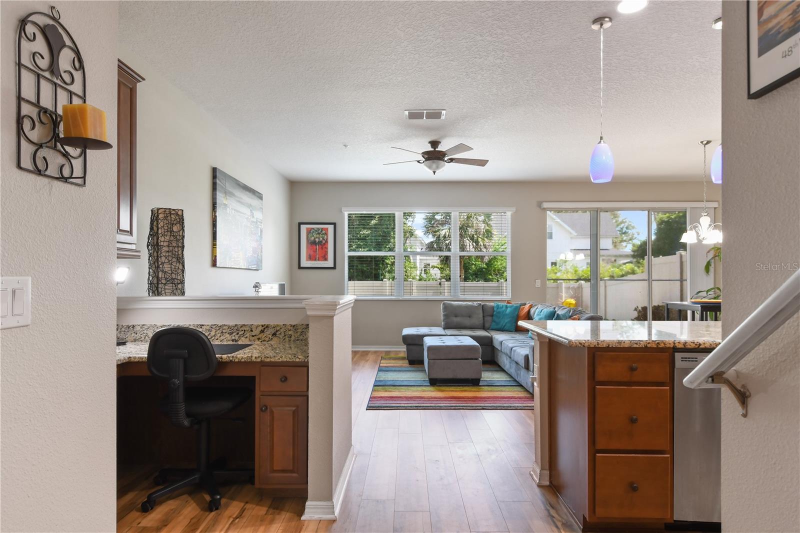 814 WALKERS GROVE LN