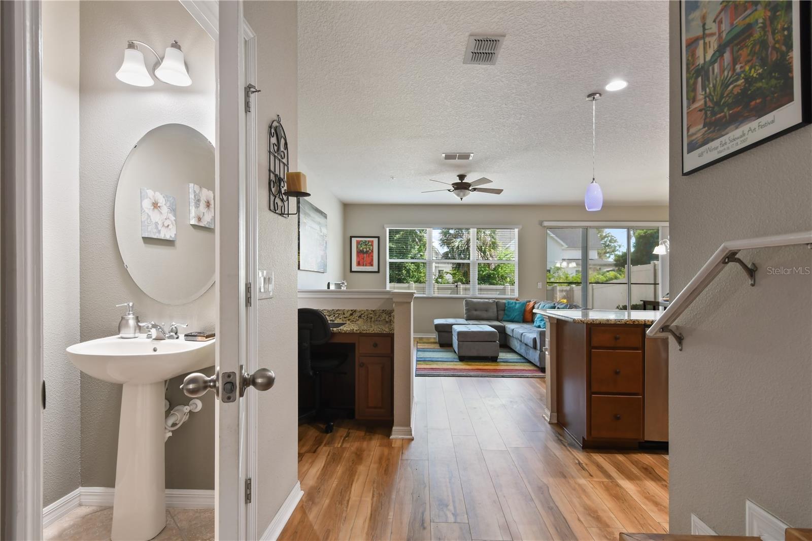 814 WALKERS GROVE LN