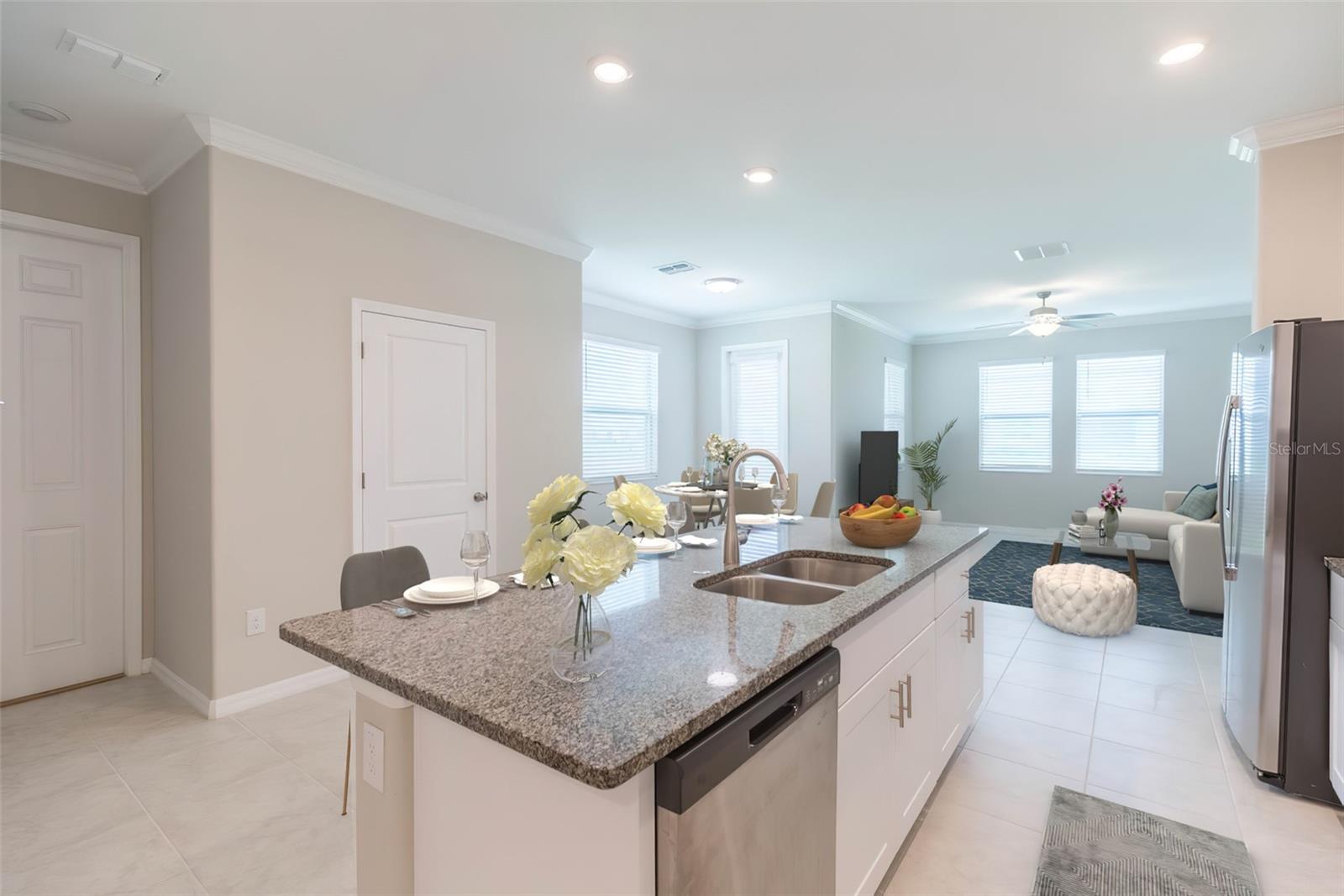 31588 BLUE PASSING LOOP