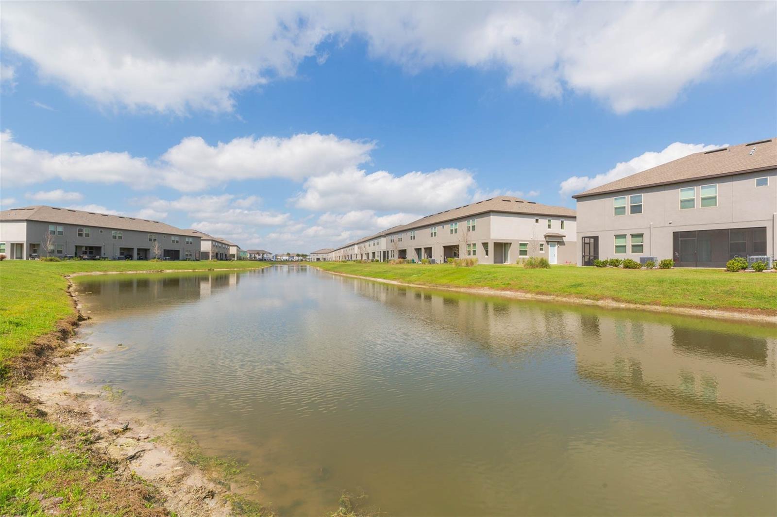 31588 BLUE PASSING LOOP