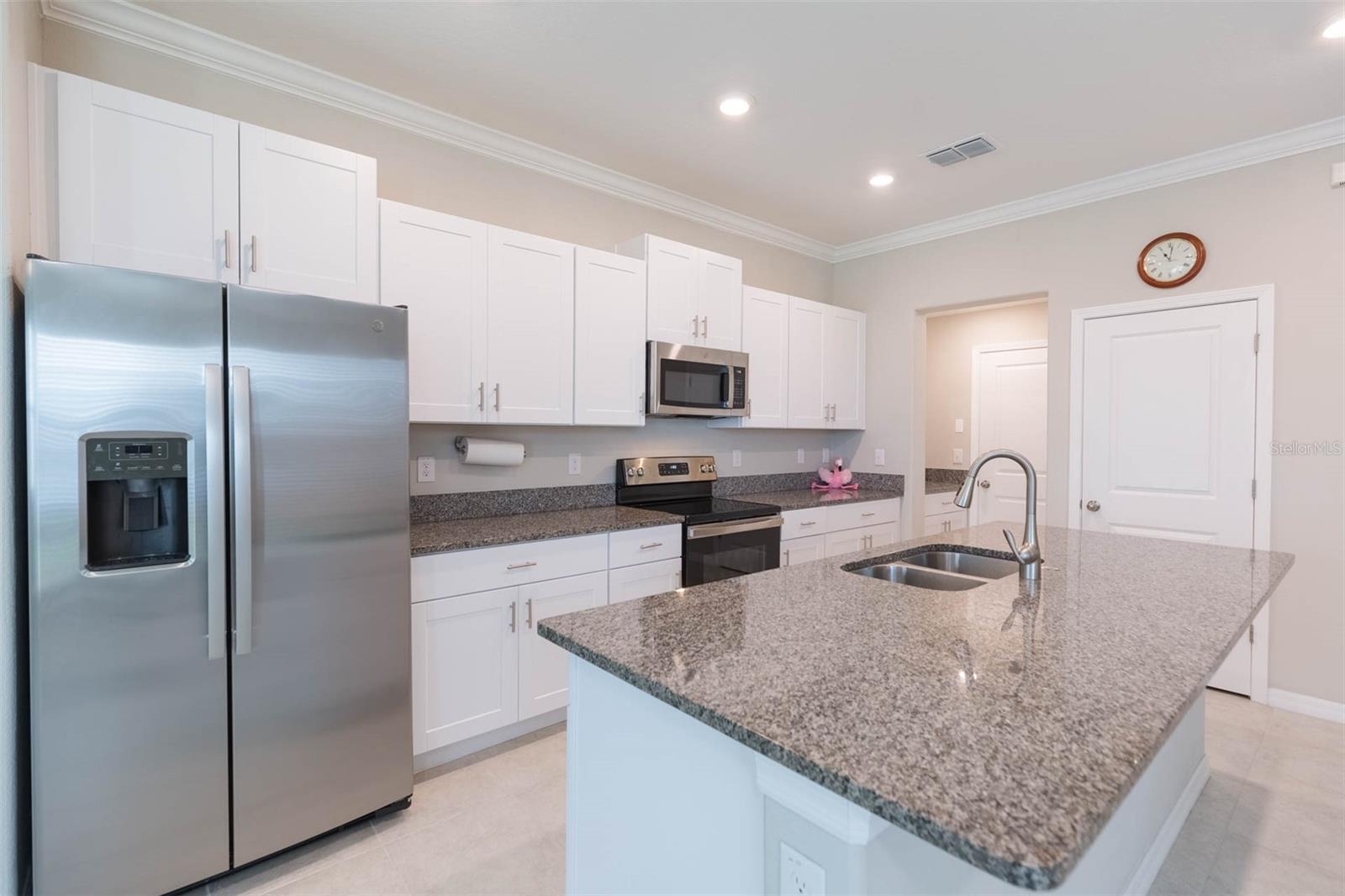 31588 BLUE PASSING LOOP