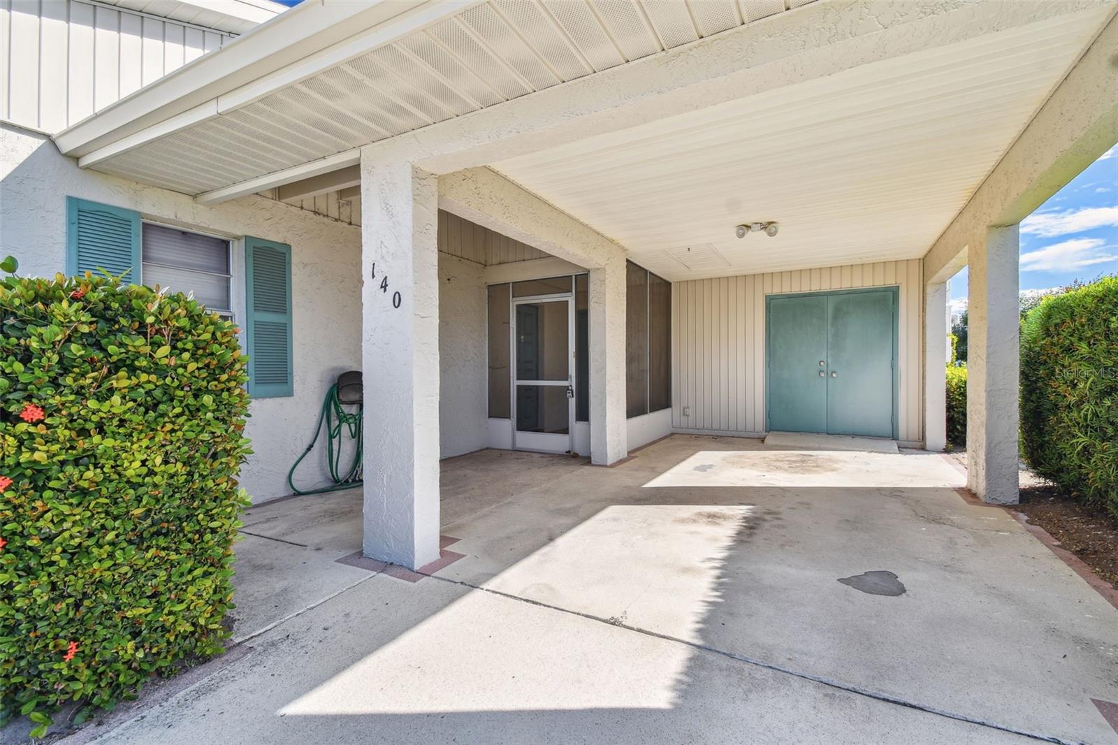 140 GLENDOWER CIR #1