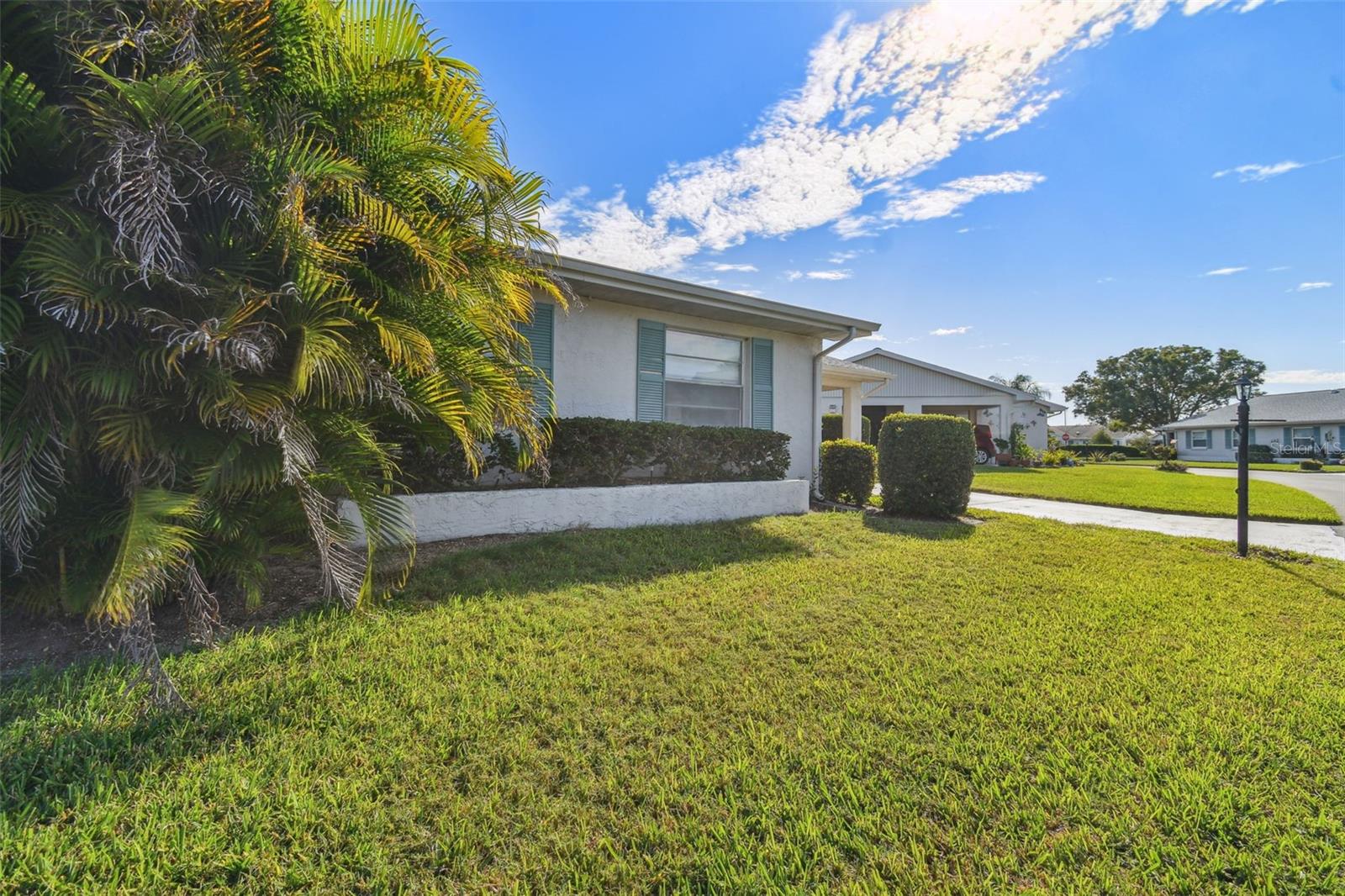 140 GLENDOWER CIR #1