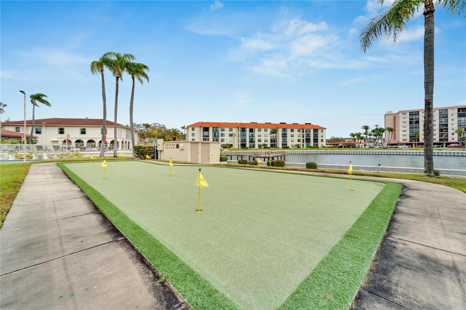 19029 US HIGHWAY 19 N #25F