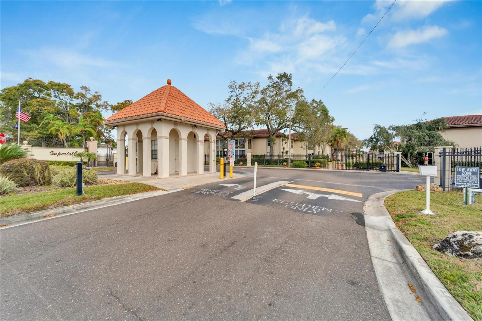 19029 US HIGHWAY 19 N #25F