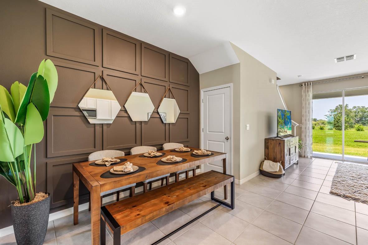 2817 NEWBERN BANKS DR