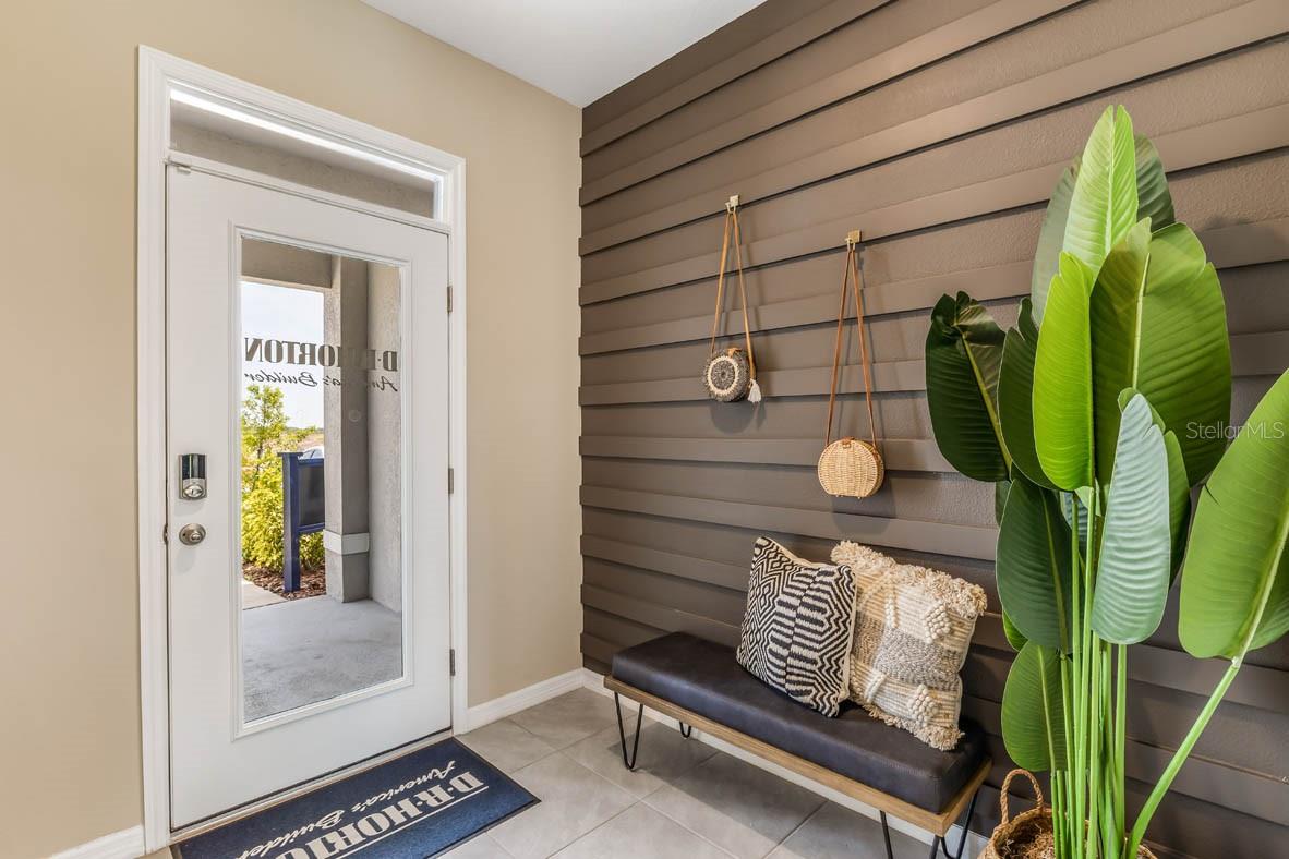 2817 NEWBERN BANKS DR