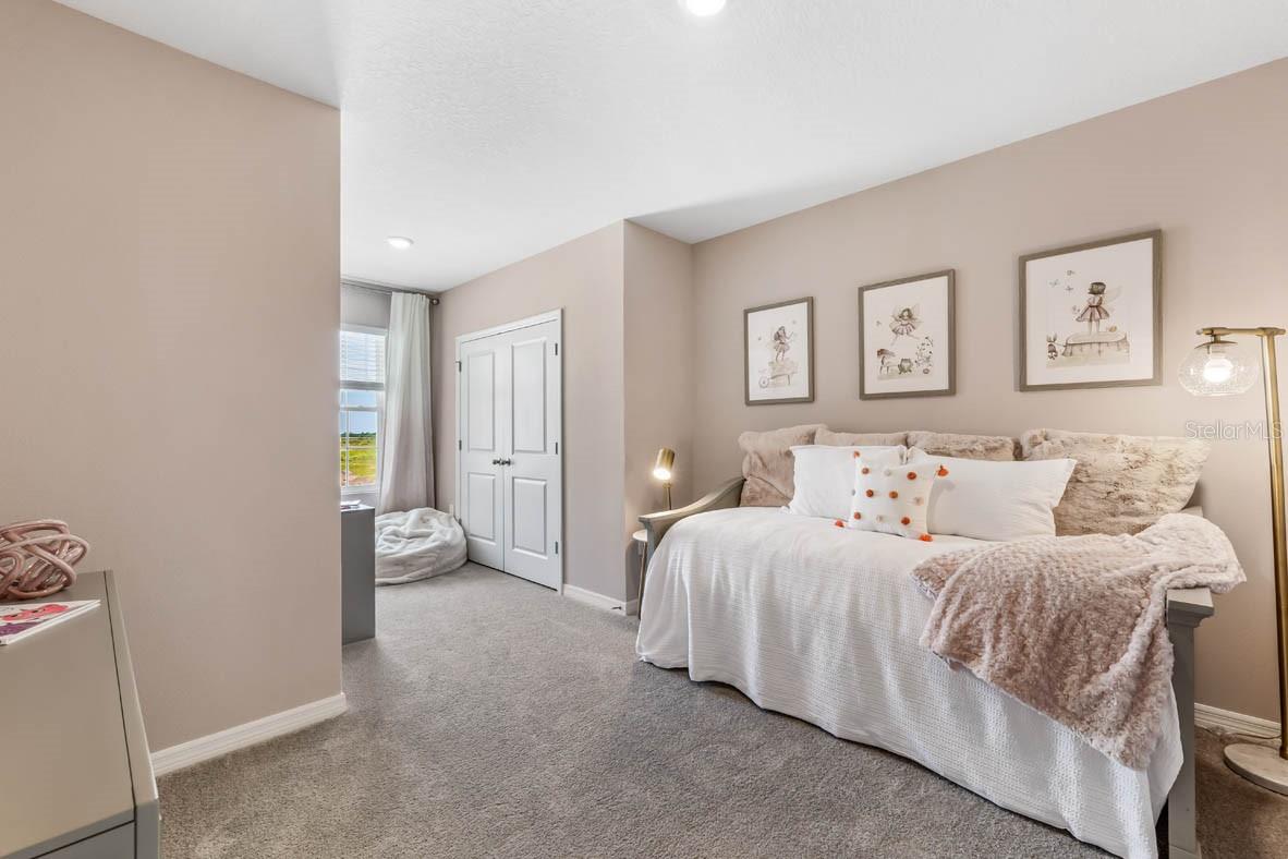 2817 NEWBERN BANKS DR